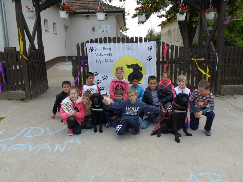 Guide Dogs in Nagyiván