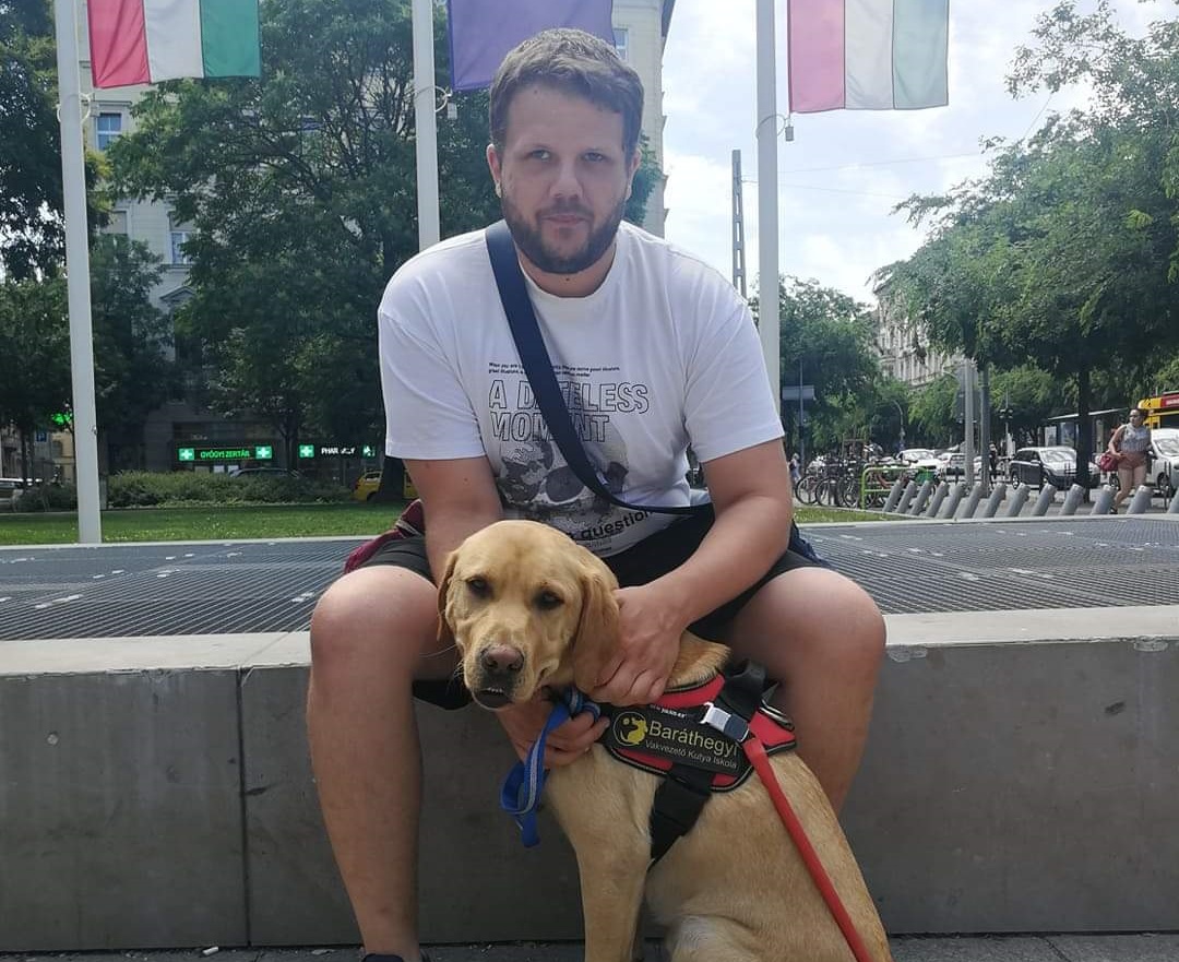 Születésnapját ünnepli az O betűs alom